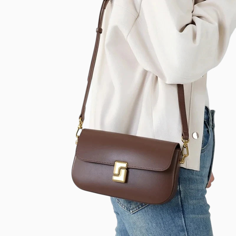 petit sac bandoulière cuir lisse marron photo