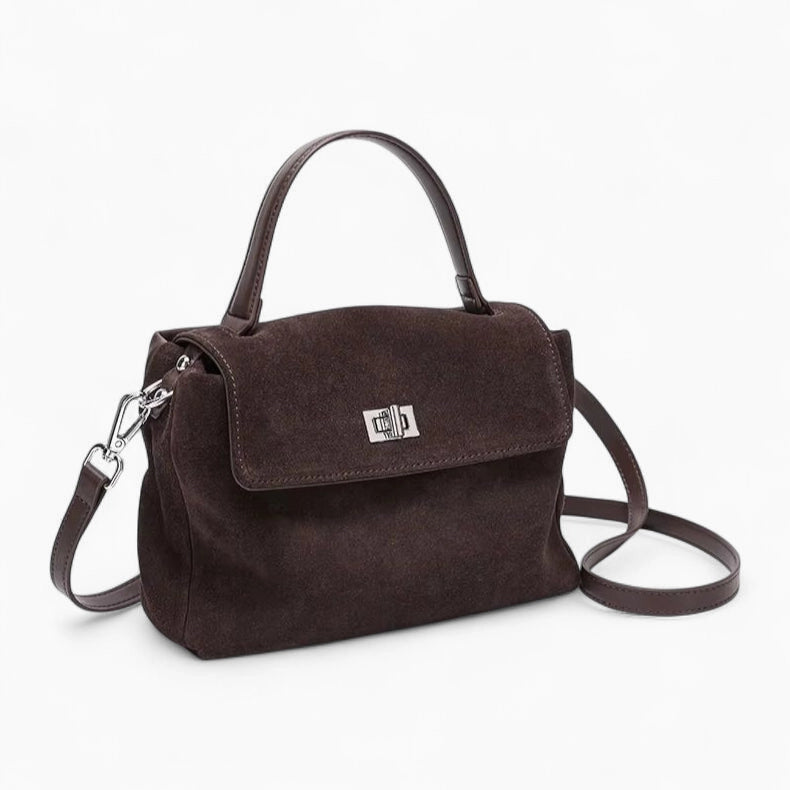 Sac bandoulière en daim marron vue de face