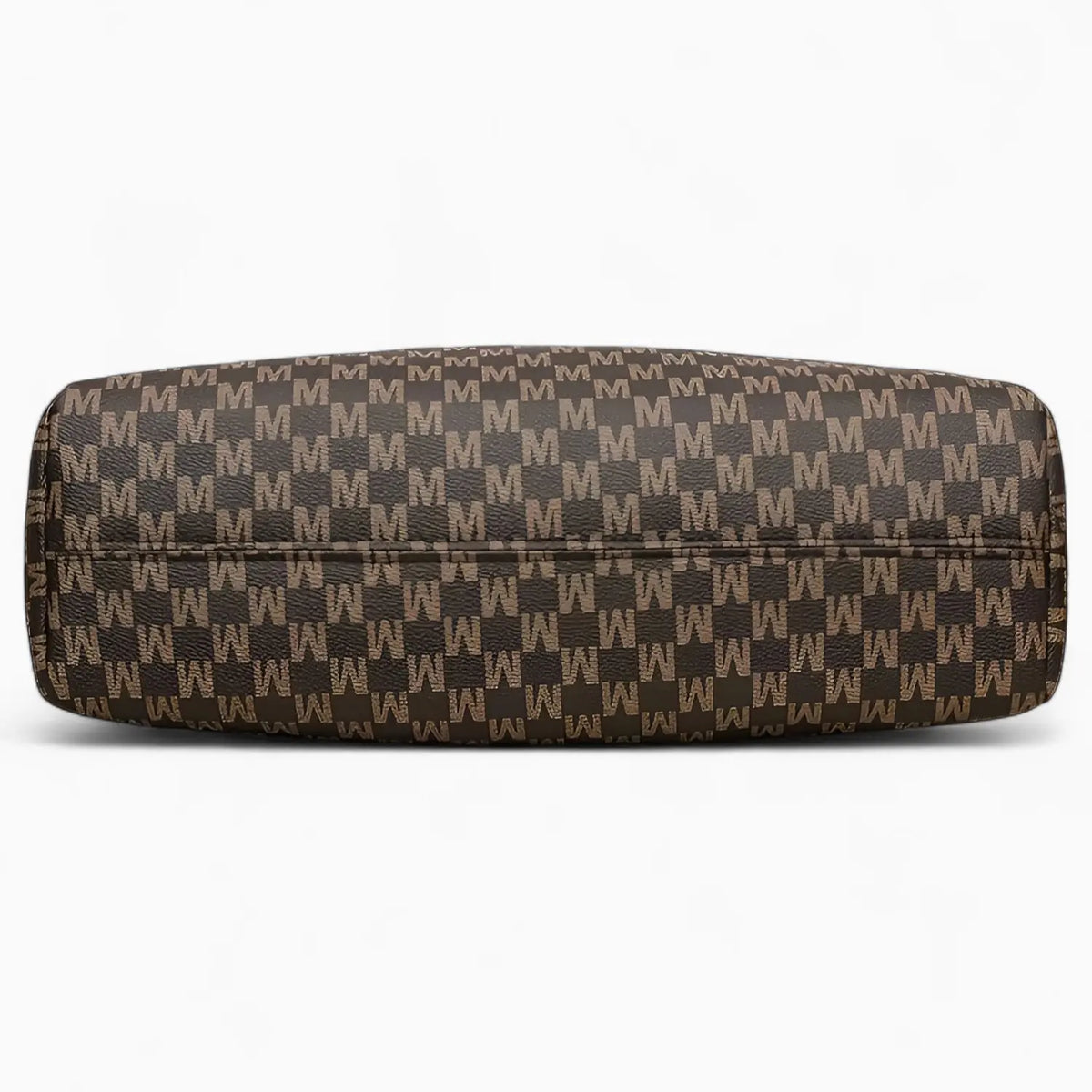 Sac porté épaule femme vue de dessous